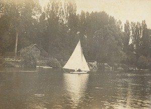 France Sunday on Marne River Romantic Spot Old Photo 1900