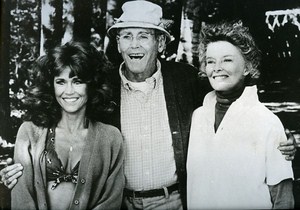 Jane Henry Fonda & K Hepburn in On Golden Pond Cinema News Photo 1980