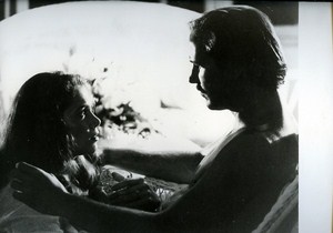 Kathleen Turner & William Hurt in Body Heat by Kasdan Cinema News Photo 1980