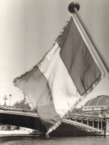France Paris Impression Study Pont Alexandre-III Bridge Flag large Photo 1966