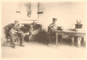 Belgium Sentiment d'Art en Photographie Men in Clogs old Halftone Bayart 1901