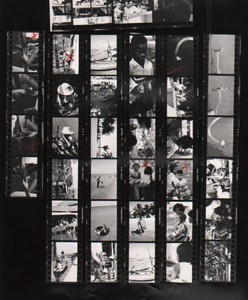 Travel in Asia Far East? Artistic Study Children Old contact print photo 1970