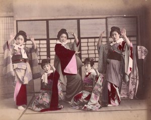 Japan Dancers Actresses? Japanese Ladies Housekeeping 2 Old albumen Photos 1890