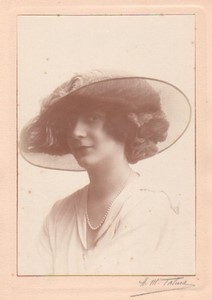 France Paris Mode Feminine Chapeau Mlle Le Guevel ancienne Photo Talma Henri Manuel 1920's