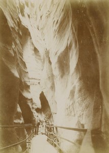 France Gorge Bridge unknown Location Family Portrait Amateur Photo Scrive 1900