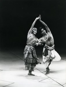 Paris Spectacle Hindu Dance Ballet from India Old Photo 1970