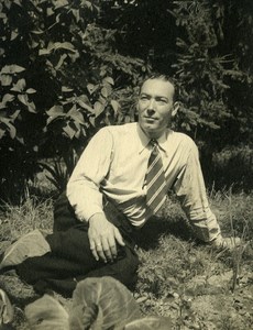 France Film Actor Robert Mera Candid Portrait Garden Old Photo 1935