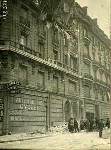 Paris Avenue Grande Armee WWI Aerial Raid by Aircraft Gotha Photo Branger 1918