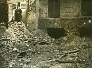 Paris Street Kabylie WWI Aerial Raid by Aircraft Gotha Old Photo Branger 1918