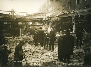 Paris Street WWI Aerial Raid by Aircraft Gotha Old Photo Branger 1918