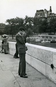 France Paris Young Amateur Photographer and Camera Old Snapshot Photo 1947