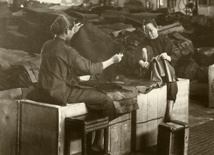 Singapore Leather Manufacture Workers Old Amateur Photo 1930