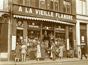 France Roubaix Shop Window A la Vieille Flandre Old RPPC Victor Vajda Photo 1930