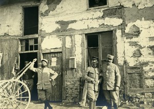 France Soldier Murat at his Laboratory Stretcher Bearers Old Amateur Photo 1915