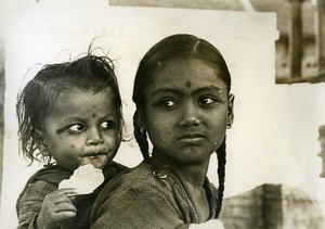 India Scene from Everyday Life Children Portrait Old photo 1960