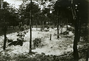 France WWI War Front Marne Fere Champenoise Soldiers Graves Photo Meurisse 1915