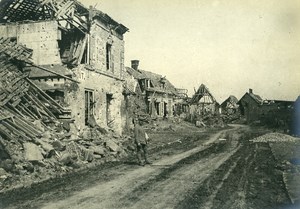 France WWI Village Ruins Café Tobacco Shop Billard Old Photo 1918