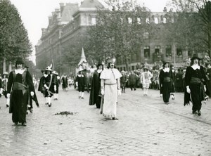 France Lille Historical Parade Maitres Drapiers de Roubaix Old Photo 1932