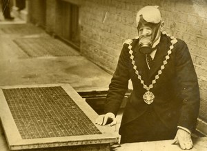 United Kingdom London Lord Mayor of Westminster Gas Mask Old Press Photo 1939