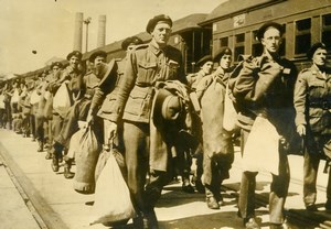 Australia WWII Volunteers Soldiers embarking for Europe Old Press Photo 1940