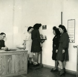 France Paris WWII Propaganda Modern French Factory Medicine Press Photo 1944