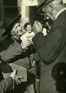 France Paris Charity Reading Glasses distribution for Old People Old Photo 1947