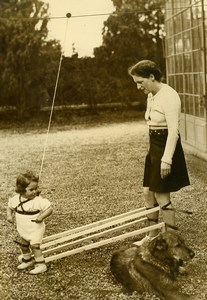 Switzerland Lugano Walking Learning Machine Toddler & Mum Old Photo 1939