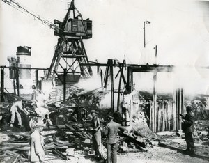 France Brest Harbour Catastrophe Disaster Explosion Port Old Photo 1947
