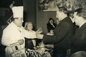 France Paris Quai d'Orsay Yvon Delbos Gastronomy exhibition Old Photo 1937