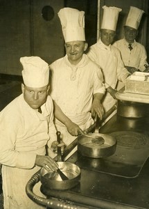 France Paris Best Cook Contest Guyet Vierstein André & Pons Old Photo 1948