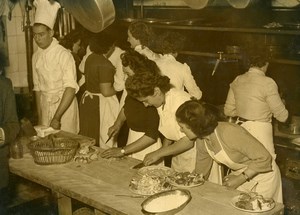 France Paris Cooking Contest Miss Cordon Bleu Arts et Metiers Old Photo 1949