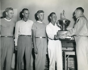 USA Golf Competition Presentation of Trophy Sports Old Photo 1960