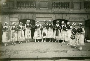 France Paris Jeunes Filles de l'Oeuvre des Jardins Ouvriers Photo Trampus 1920