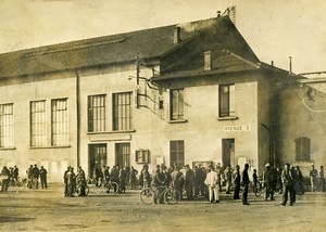 France Lyon Workers Strike Greves Usines Berlier Truck Factory Old Photo 1949