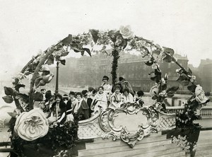 France Paris Easter Parade Queen of Paris Float Old Trampus Photo 1930