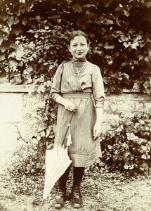 Daily Life in France Young Girl & Umbrella Old Amateur Photo 1900