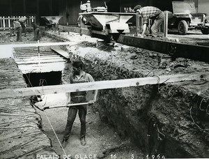 Paris Theatre du Rond Point Palais de Glace Quillery Jeep Photo Lepicier 1964