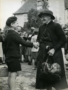 France Brugheas Parisian Children Refugees Old Photo Trampus October 1940?