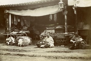 Chine Shanhaiguan une rue animée Commerce Ravaudeuses ancienne Photo 1906