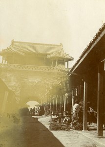 Chine Shanhaiguan une rue animée Magasins Porte de la Ville ancienne Photo 1906