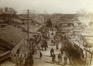 Chine Pékin Beijing une rue commercante animee pietons ancienne Photo 1906