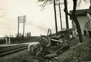 France Memories of a Tow Truck Car Wreck Accident Railway Old Photo 1935