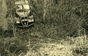 France Memories of a Tow Truck Car Wreck Accident Peugeot? Old Photo 1935