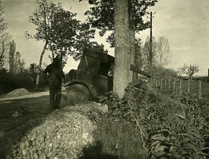 France Memories of a Tow Truck Car Wreck Accident Ditch Old Photo 1935