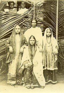 Madagascar Femmes Indiennes Groupe Famille Ancienne Photo Ramahandry 1910'