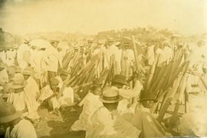 Madagascar Marche de Valiha Instruments de Musique Ancienne Photo Ramahandry 1910'