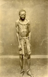 Madagascar Prisonier condamné aux fers Ancienne Photo Ramahandry 1910'