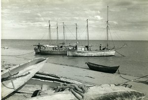 Madagascar le Port de Soalala Bateaux de Peche ? Ancienne Photo 1950