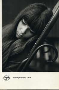 Publicité pour papier Agfa Portriga-Rapid 114e Portrait Jeune Femme Ancienne Photo 1960