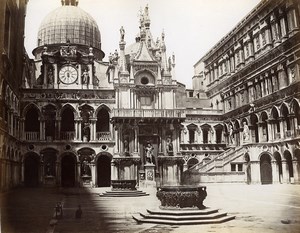 Italy Venice Venezia Ducal Palace courtyard old Photo Paolo Salviati 1880
